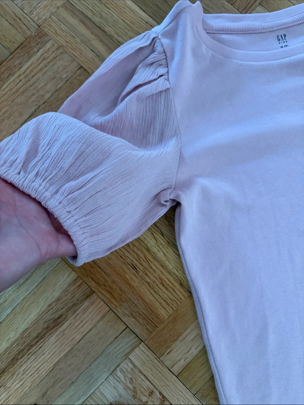 GAP Puff Sleeve Light Pink Top / Tee - Girls Size Medium (8)